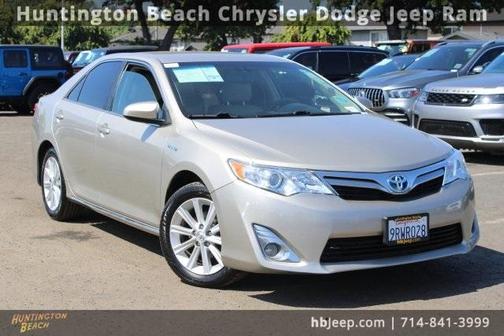 2014 Toyota Camry Hybrid XLE