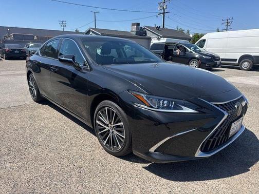 2024 Lexus ES 300h 300H