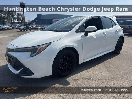 2023 Toyota Corolla Hatchback SE