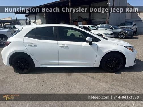 2023 Toyota Corolla Hatchback SE