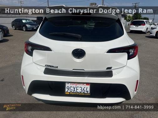 2023 Toyota Corolla Hatchback SE