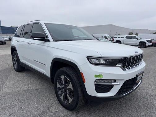 Bright White Clearcoat 2022 Jeep Grand Cherokee 4xe Base