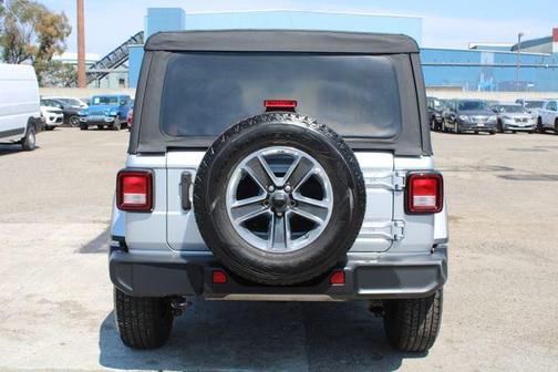 Silver 2022 Jeep Wrangler Unlimited Sahara