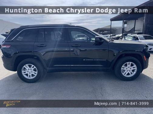 2023 Jeep Grand Cherokee Laredo