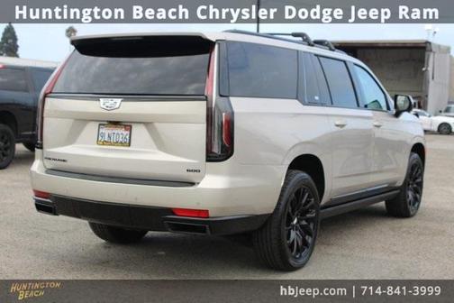 2024 Cadillac Escalade ESV Sport Platinum