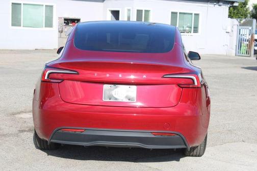 2025 Tesla Model 3 Long Range