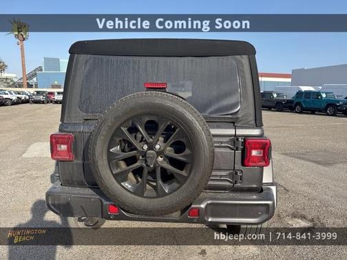 2021 Jeep Wrangler Unlimited Sahara Altitude