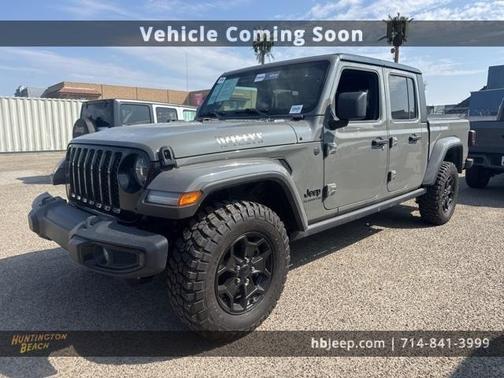 2022 Jeep Gladiator Sport