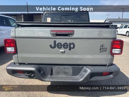 2022 Jeep Gladiator Sport
