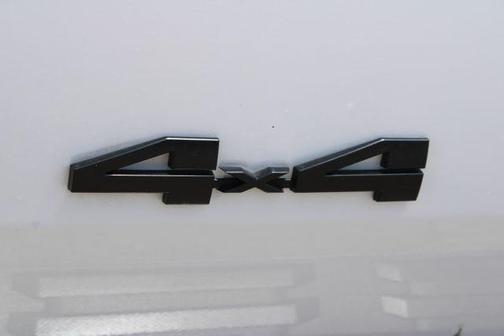 White 2022 Toyota Tundra SR5