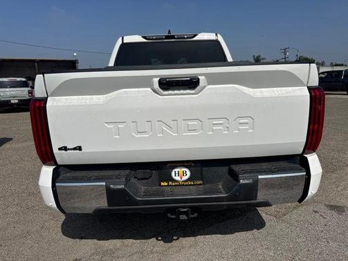 White 2022 Toyota Tundra SR5