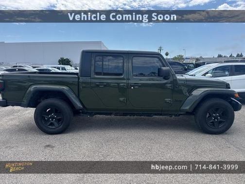2021 Jeep Gladiator Sport