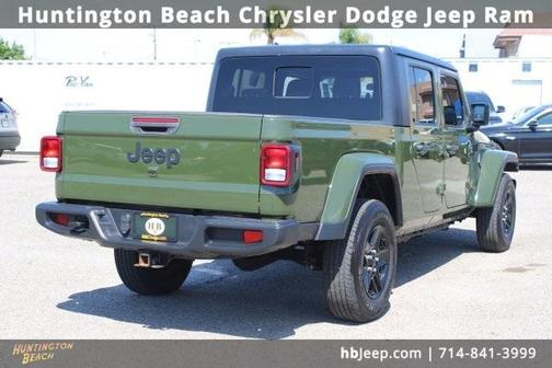 2021 Jeep Gladiator Sport