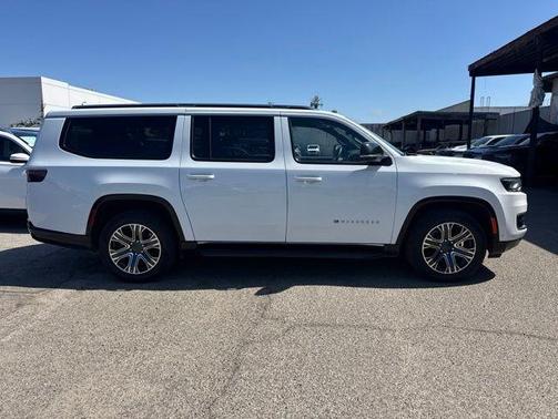 Bright White Clearcoat 2024 Jeep Wagoneer L Series II