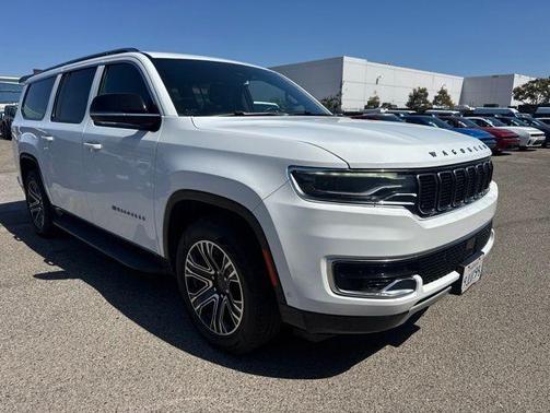Bright White Clearcoat 2024 Jeep Wagoneer L Series II