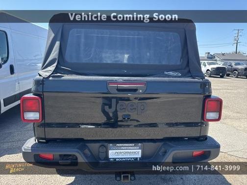 2021 Jeep Gladiator Sport