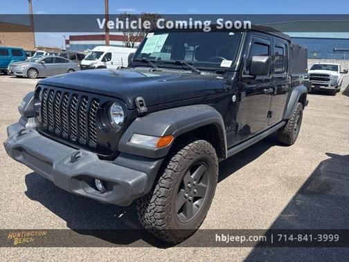 2021 Jeep Gladiator Sport