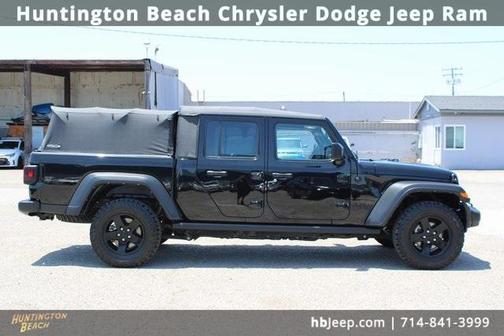2021 Jeep Gladiator Sport