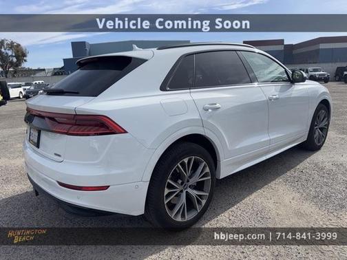 2021 Audi Q8 55 Premium