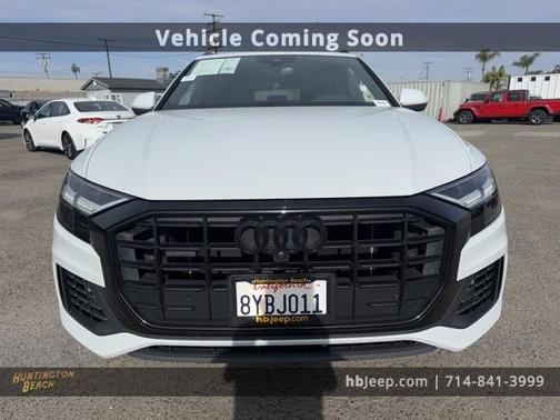 2021 Audi Q8 55 Premium