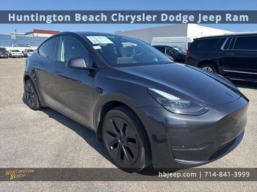 2025 Tesla Model Y Long Range