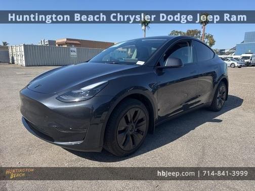 2025 Tesla Model Y Long Range