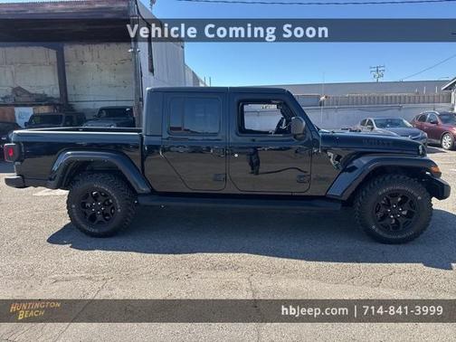 2022 Jeep Gladiator Sport