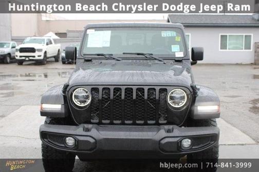 2022 Jeep Gladiator Sport