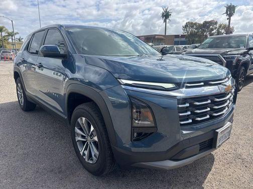 Lakeshore Blue 2025 Chevrolet Equinox LT
