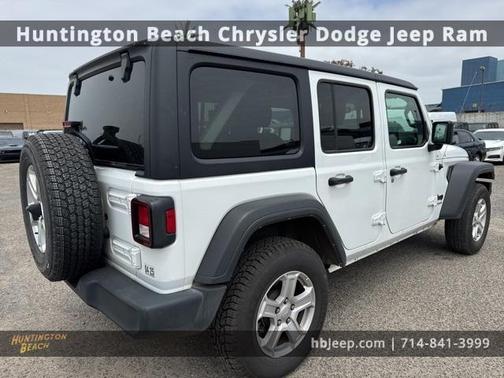 2022 Jeep Wrangler Unlimited Sport