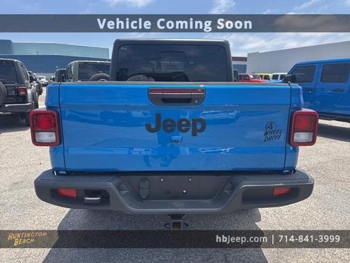 2021 Jeep Gladiator Sport