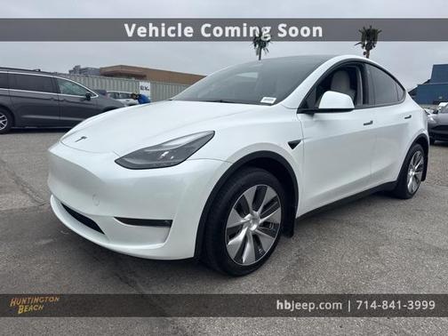 2023 Tesla Model Y Long Range