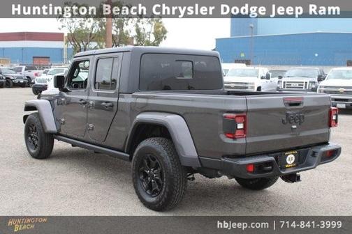 2021 Jeep Gladiator Sport