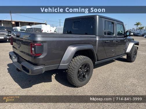 2021 Jeep Gladiator Sport