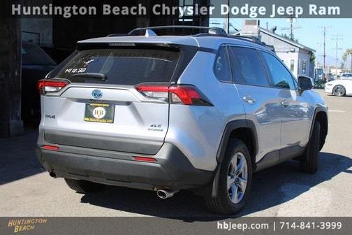 2023 Toyota RAV4 Hybrid XLE