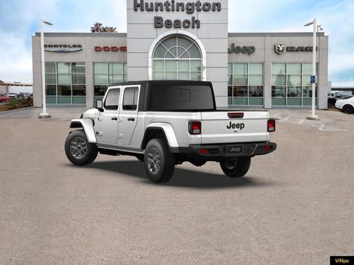 2026 Jeep Gladiator Sport