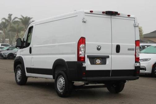 2025 RAM ProMaster 1500 Low Roof