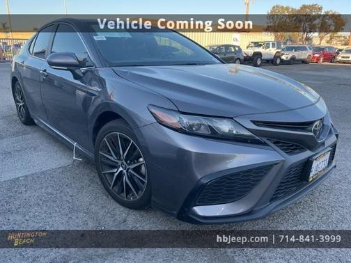 2024 Toyota Camry SE