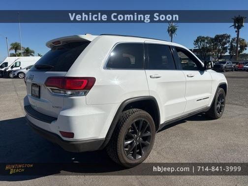 2020 Jeep Grand Cherokee Laredo