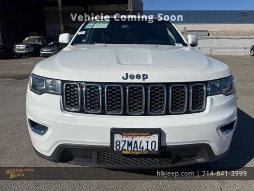2020 Jeep Grand Cherokee Laredo