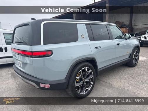 2023 Rivian R1S Adventure Quad Motor Large Pack