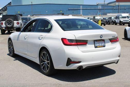 Alpine White 2020 BMW 330 i