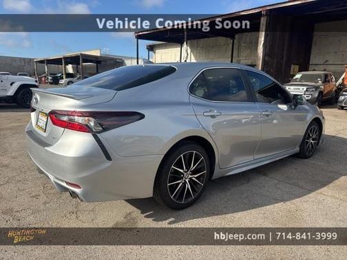 2023 Toyota Camry SE