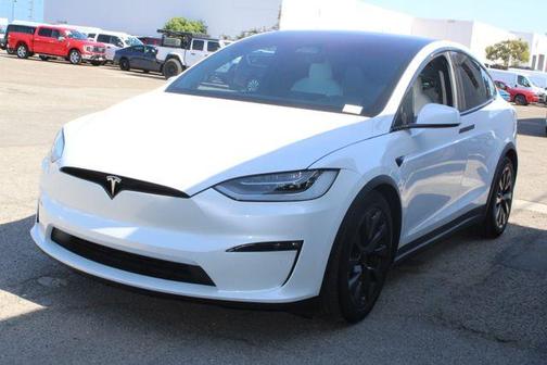 Pearl White Multi 2023 Tesla Model X Base