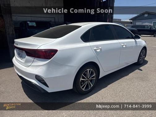 2023 Kia Forte LXS