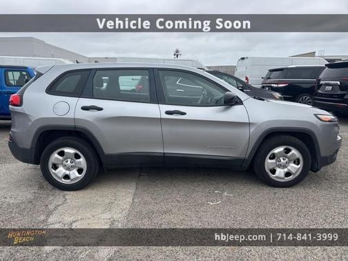 2017 Jeep Cherokee Sport