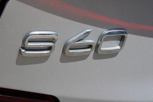 Silver 2024 Volvo S60 B5 Core Dark Theme