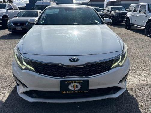 Snow White Pearl 2019 Kia Optima LX