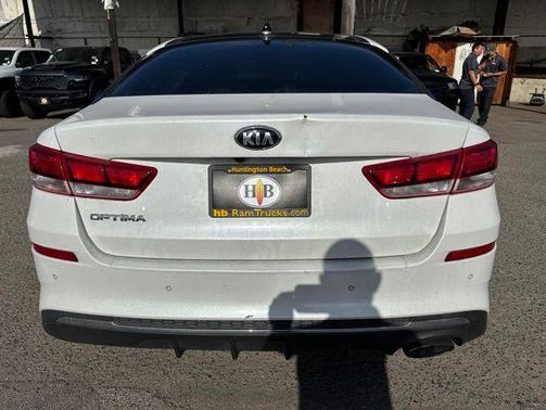 Snow White Pearl 2019 Kia Optima LX