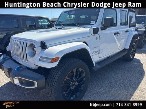 Bright White Clearcoat 2023 Jeep Wrangler 4xe Sahara